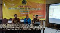 Rapat Kerja Institut dan Review Kurikulum